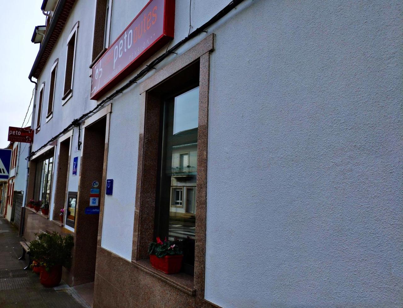 Casa Peto Outes Hotell Exteriör bild